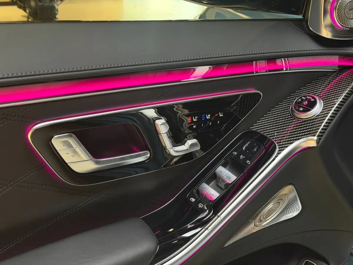 AMG 63 S E Performance|Pano|HUD|Keyless|360|4D Burmester|Massage|Matrix|Chauffeur Pakket|Carbon