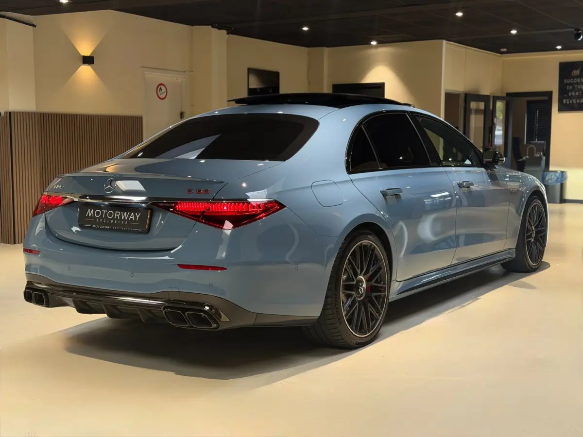 AMG 63 S E Performance|Pano|HUD|Keyless|360|4D Burmester|Massage|Matrix|Chauffeur Pakket|Carbon