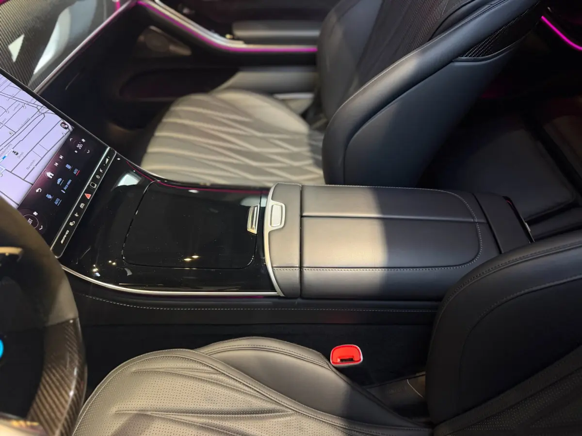 AMG 63 S E Performance|Pano|HUD|Keyless|360|4D Burmester|Massage|Matrix|Chauffeur Pakket|Carbon