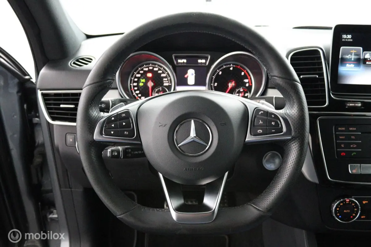 250D 4MATIC AMG Sport Edition 204Pk Grijs Kenteken | MRB €33 P\M | NL Auto | Schuif \ kantel dak | Elec.trekhaak | Navi | Elektrische stoelen met geheugen | Lucht-vering | Navigatie | 229d