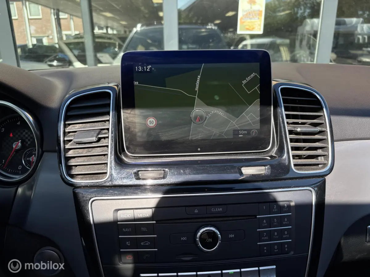 250D 4MATIC AMG Sport Edition 204Pk Grijs Kenteken | NL Auto | Schuif \ kantel dak | Elec.trekhaak | Navi | Elektrische stoelen met geheugen | Lucht-vering | Navigatie | 229dkm NAP | TOPSTAA