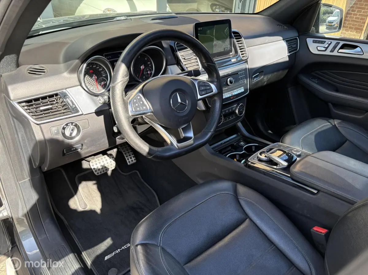 250D 4MATIC AMG Sport Edition 204Pk Grijs Kenteken | NL Auto | Schuif \ kantel dak | Elec.trekhaak | Navi | Elektrische stoelen met geheugen | Lucht-vering | Navigatie | 229dkm NAP | TOPSTAA