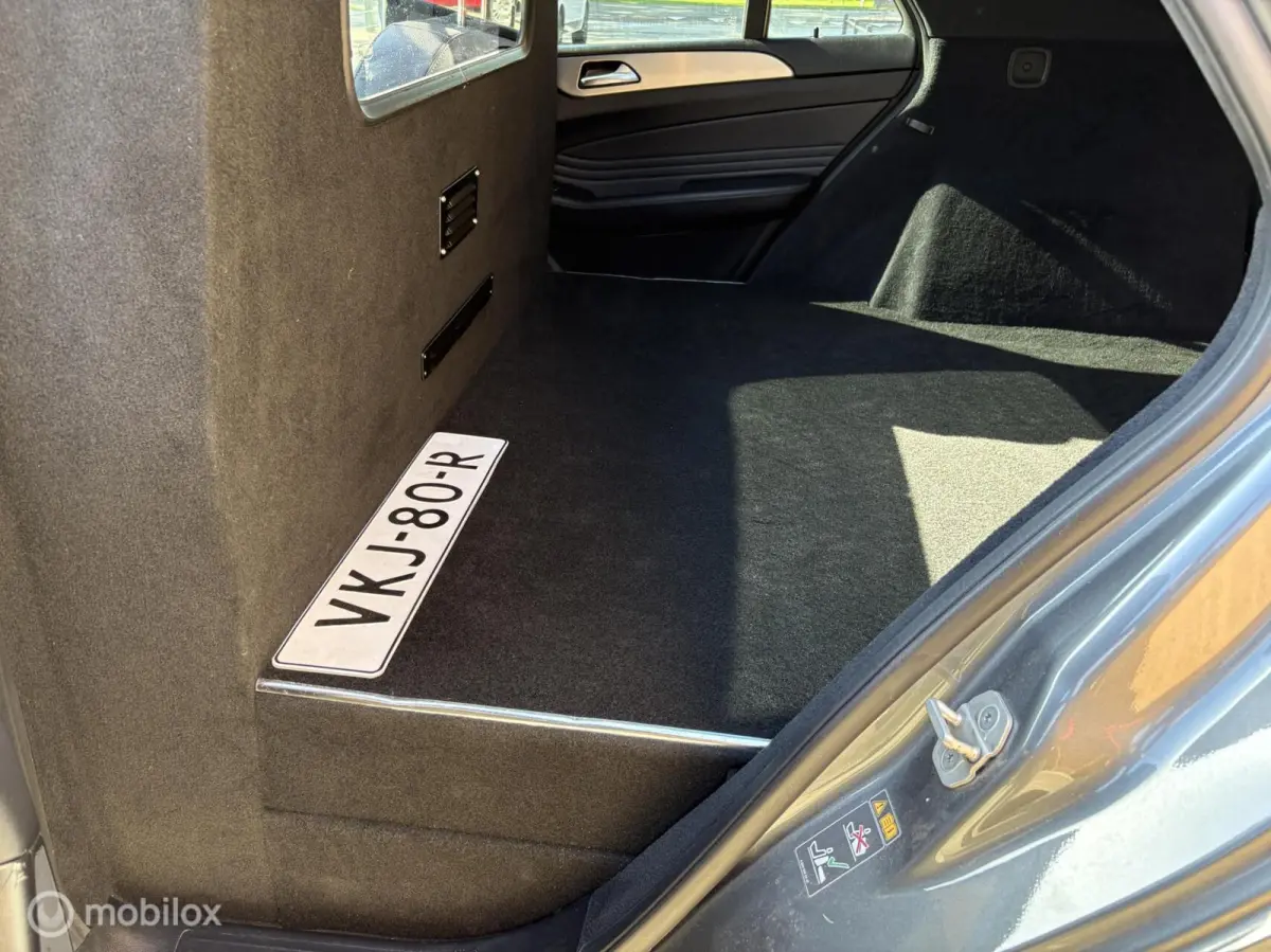 250D 4MATIC AMG Sport Edition 204Pk Grijs Kenteken | NL Auto | Schuif \ kantel dak | Elec.trekhaak | Navi | Elektrische stoelen met geheugen | Lucht-vering | Navigatie | 229dkm NAP | TOPSTAA