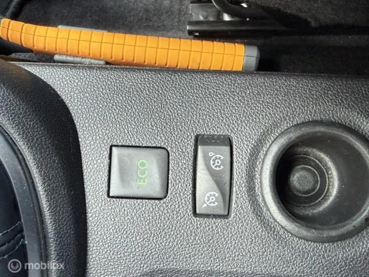 1.3 TCe Intens Clima Camera Navi Cruise Led keyless Dealer-onderhouden! N.A.P