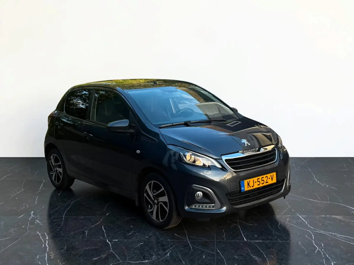 1.0 VTi Allure AC| LED | Achter Camera