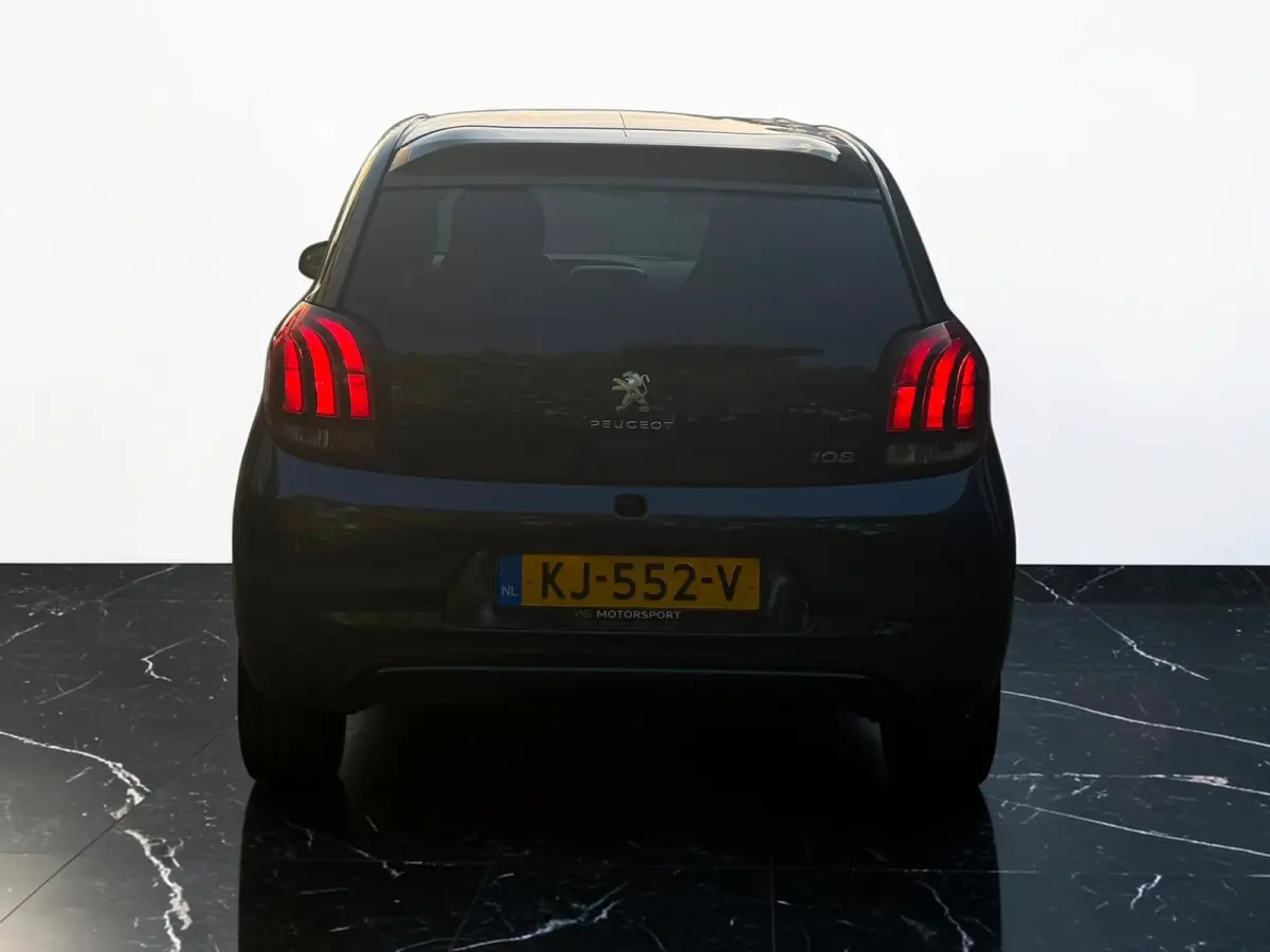 1.0 VTi Allure AC| LED | Achter Camera
