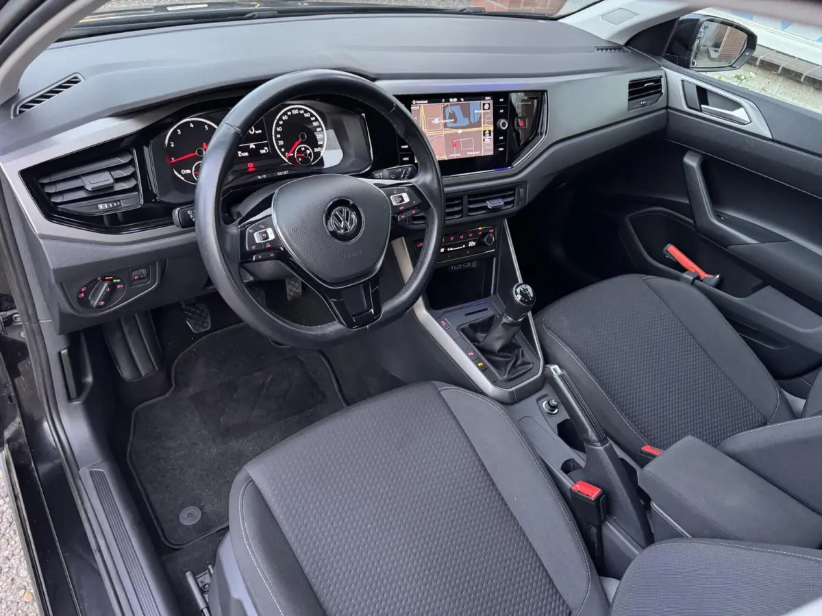 1.0 TSI 95pk R-Line ACC CarPlay Garantie Inparkeren