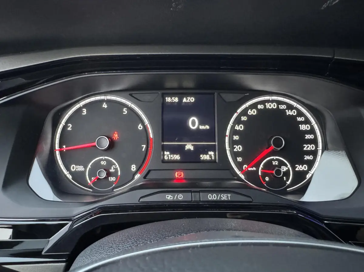 1.0 TSI 95pk R-Line ACC CarPlay Garantie Inparkeren