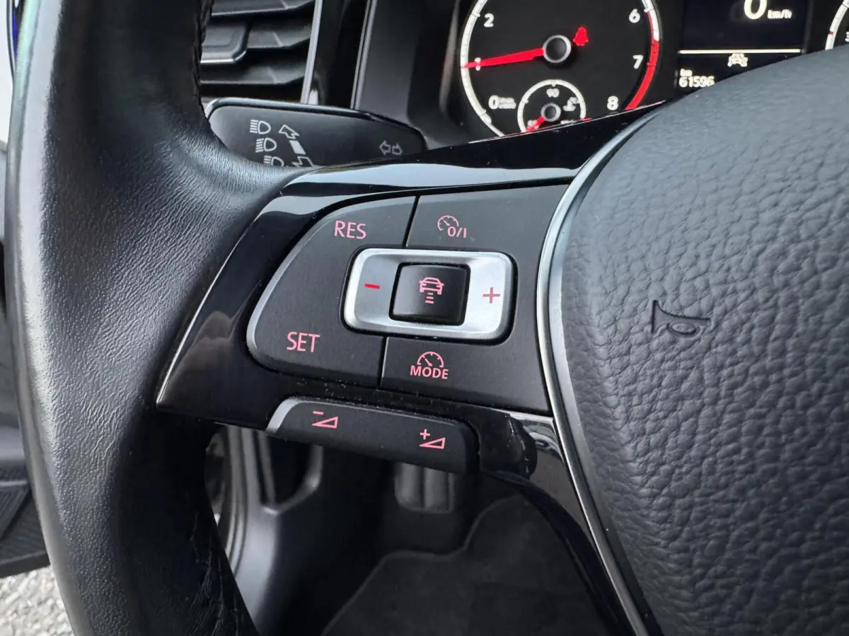 1.0 TSI 95pk R-Line ACC CarPlay Garantie Inparkeren