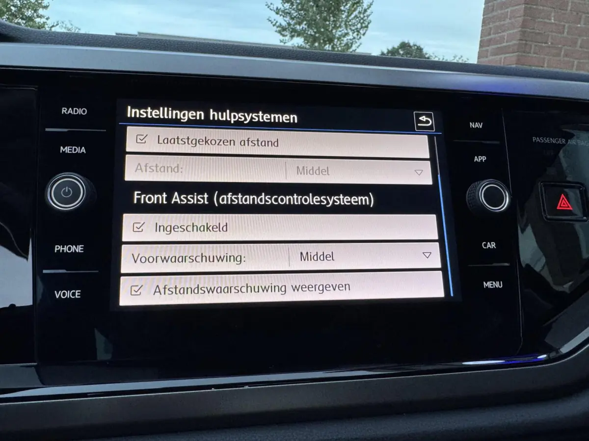 1.0 TSI 95pk R-Line ACC CarPlay Garantie Inparkeren