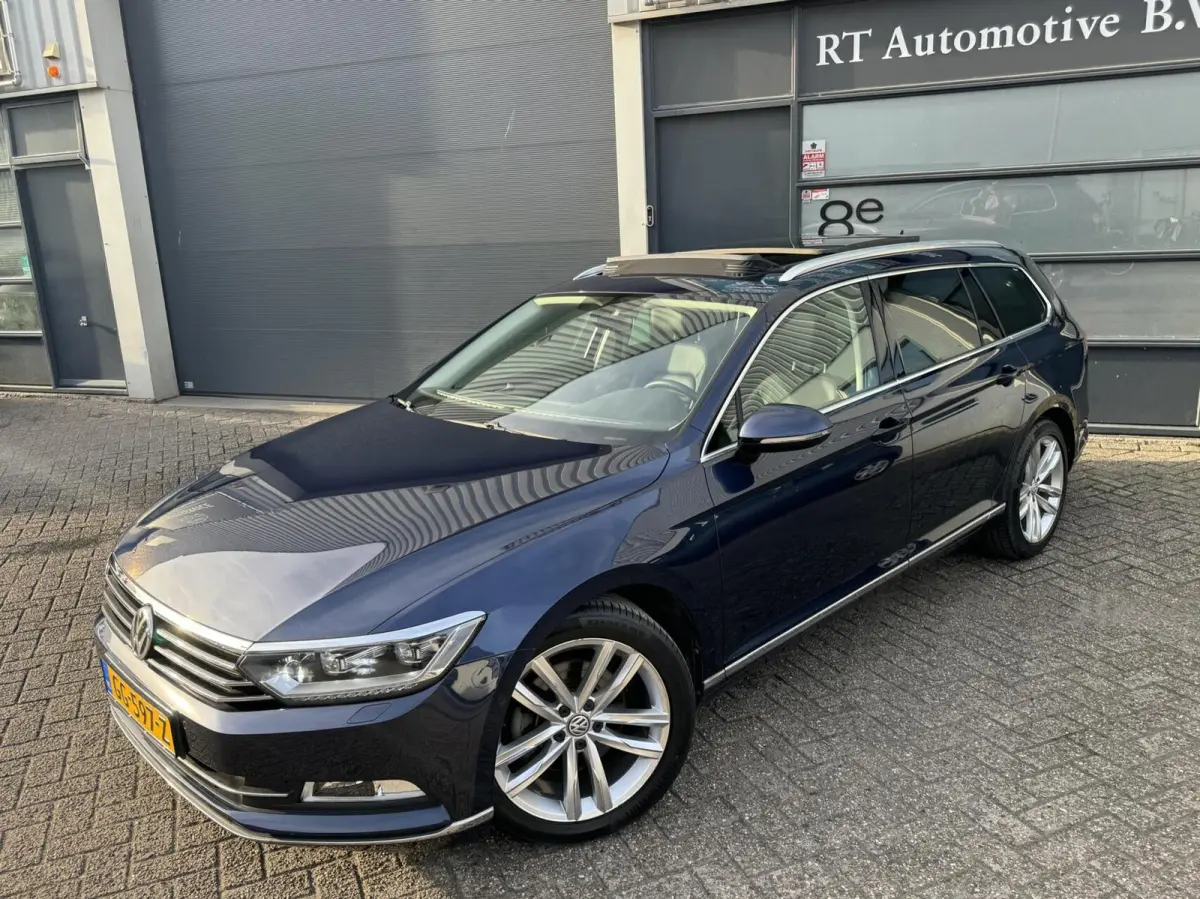 1.8 TSI Highline Pano / LED 1e Eig