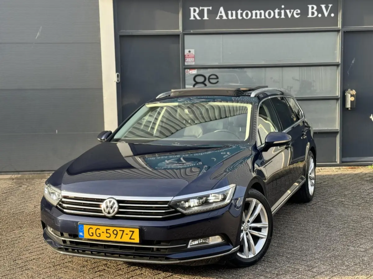 1.8 TSI Highline Pano / LED 1e Eig