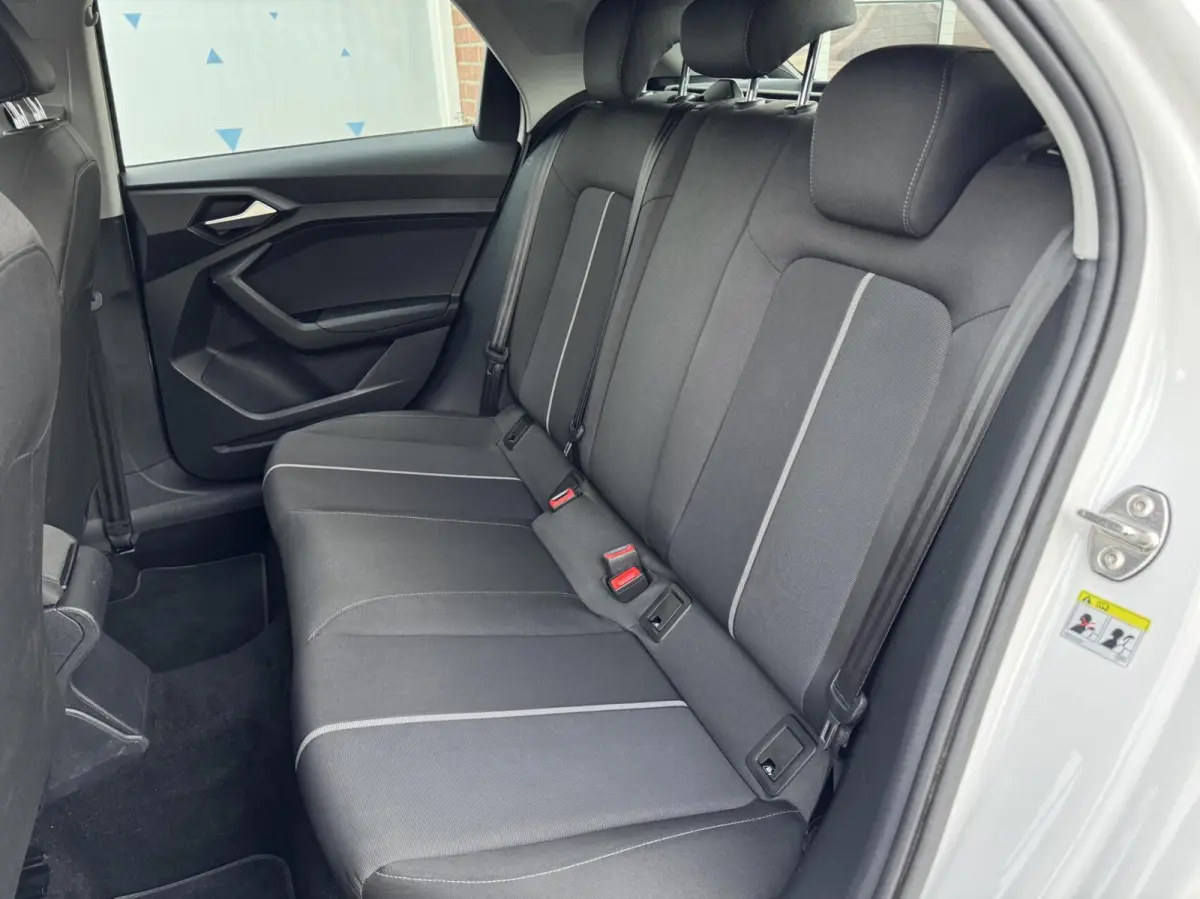 25 TFSI Pro Line Lane assist Stlvw Garantie
