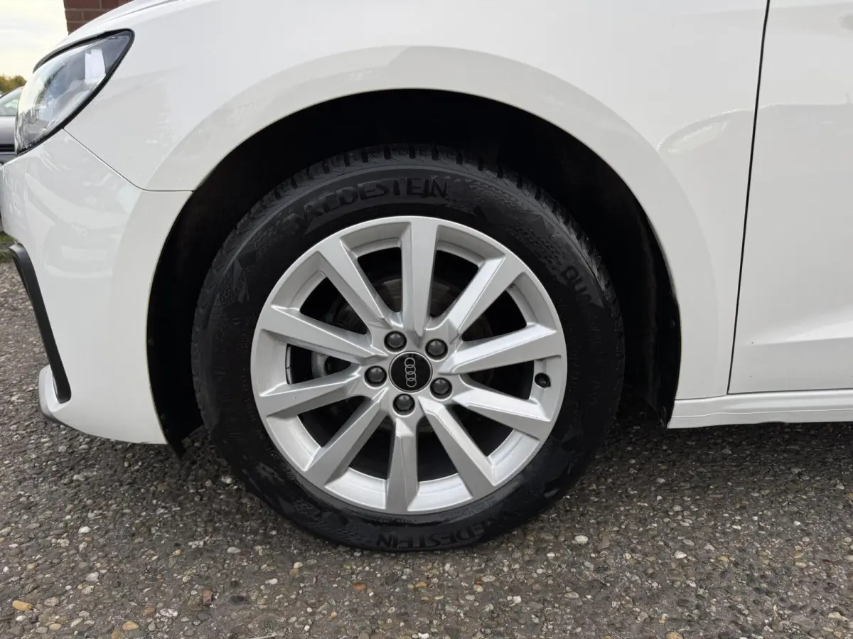 25 TFSI Pro Line Lane assist Stlvw Garantie