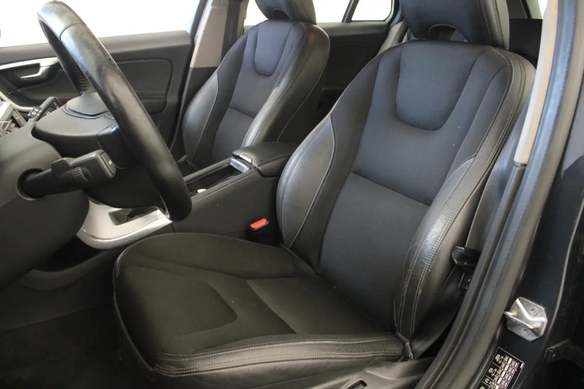 2.0 D3 Summum |Navi|Stoelverw.|