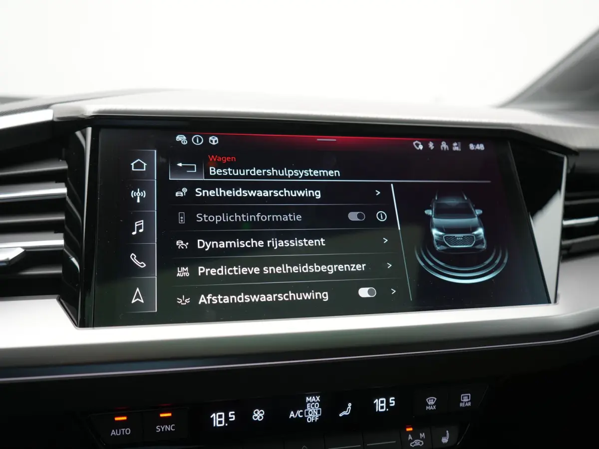 40 S Line 77 kWh 204pk Dealer O.H. | Panodak | Adaptive Cruise | Head Up | Camera | Matrix LED | Camera | Warmtepomp | Sportstoelen Memory & Verwarmd | Stuur Verwarmd | Apple Carplay | Navig