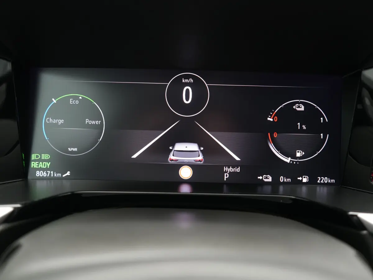 1.6 Turbo Ultimate PHEV 225pk Dealer O.H. | Trekhaak Afn. | Adaptive Cruise | 360 Camera | Alcantara Sportstoelen & Stuur Verwarmd | BLIS | Keyless | Navigatie | DAB | Plug In Hybrid | Apple