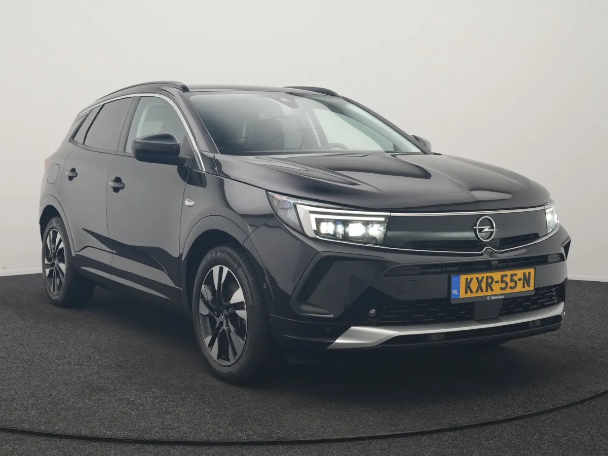1.6 Turbo Ultimate PHEV 225pk Dealer O.H. | Trekhaak Afn. | Adaptive Cruise | 360 Camera | Alcantara Sportstoelen & Stuur Verwarmd | BLIS | Keyless | Navigatie | DAB | Plug In Hybrid | Apple