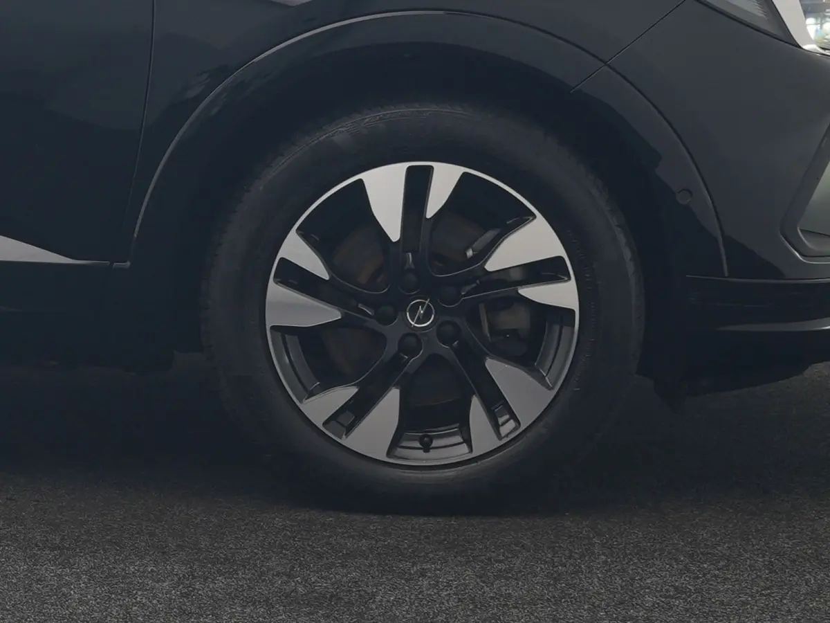 1.6 Turbo Ultimate PHEV 225pk Dealer O.H. | Trekhaak Afn. | Adaptive Cruise | 360 Camera | Alcantara Sportstoelen & Stuur Verwarmd | BLIS | Keyless | Navigatie | DAB | Plug In Hybrid | Apple