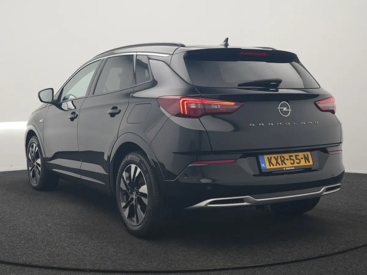 1.6 Turbo Ultimate PHEV 225pk Dealer O.H. | Trekhaak Afn. | Adaptive Cruise | 360 Camera | Alcantara Sportstoelen & Stuur Verwarmd | BLIS | Keyless | Navigatie | DAB | Plug In Hybrid | Apple