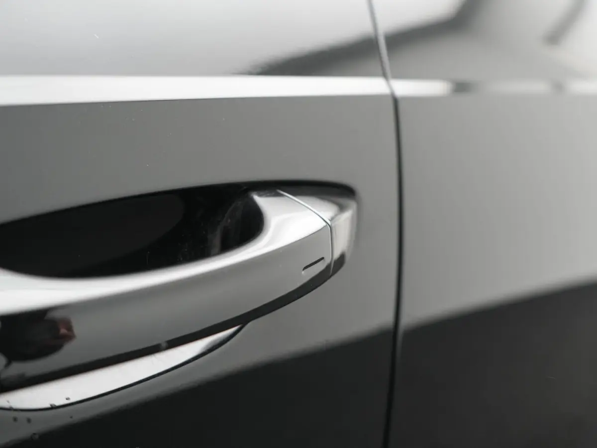 45 TFSI e Business Edition PHEV 245pk Dealer O.H. | Panodak | Adaptive Cruise | Camera | Alcantara Sportstoelen Verwarmd | Sfeerverlichting | BLIS | Keyless | Apple Carplay | Navigatie | DAB