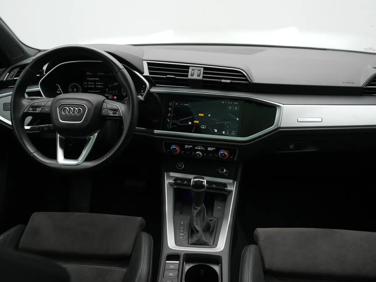 45 TFSI e Business Edition PHEV 245pk Dealer O.H. | Panodak | Adaptive Cruise | Camera | Alcantara Sportstoelen Verwarmd | Sfeerverlichting | BLIS | Keyless | Apple Carplay | Navigatie | DAB