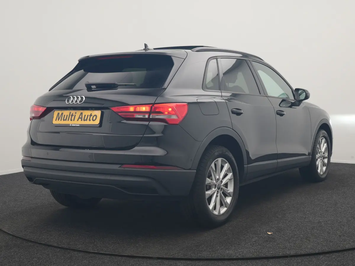 45 TFSI e Business Edition PHEV 245pk Dealer O.H. | Panodak | Adaptive Cruise | Camera | Alcantara Sportstoelen Verwarmd | Sfeerverlichting | BLIS | Keyless | Apple Carplay | Navigatie | DAB