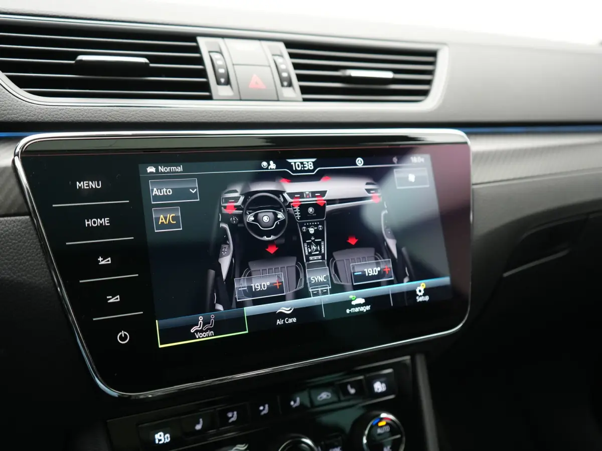 1.4 TSI iV Sportline Business PHEV 218pk Dealer O.H. | SOH 91,2% | Panodak | Adaptive Cruise | Camera | Canton Audio | Alcantara Sportstoelen Memory & Verwarmd | Sfeerverlichting | Keyless |