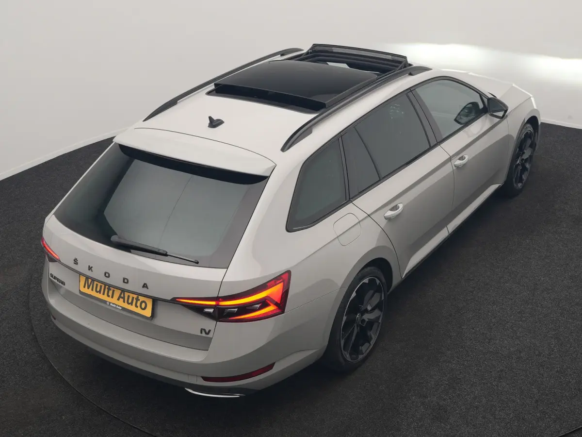 1.4 TSI iV Sportline Business PHEV 218pk Dealer O.H. | Panodak | Camera | Canton Audio | Alcantara Sportstoelen Memory & Verwarmd | Sfeerverlichting | Keyless | BLIS | Stuur Verwarmd | Apple
