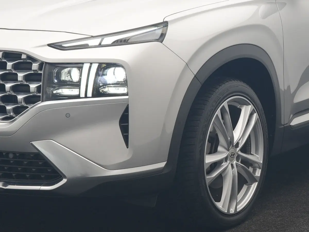 1.6 T-GDI PHEV Premium Sky 266pk Dealer O.H. | Panodak | Adaptive Cruise | Head Up | 360 Camera | Krell Audio | Lederen Sportstoelen Memory & Ventilatie | Keyless | Blis | Stoelen & Stuur Ve