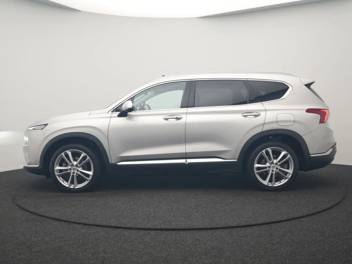 1.6 T-GDI PHEV Premium Sky 266pk Dealer O.H. | Panodak | Adaptive Cruise | Head Up | 360 Camera | Krell Audio | Lederen Sportstoelen Memory & Ventilatie | Keyless | Blis | Stoelen & Stuur Ve