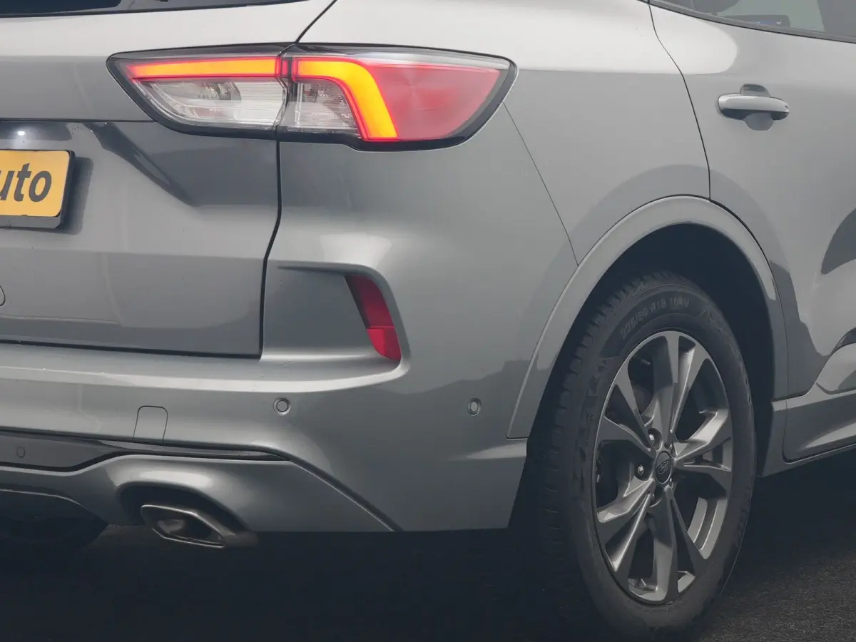 2.5 ST-Line X PHEV 225pk Dealer O.H | Trekhaak Af Fabriek | Adaptive Cruise | 360 Camera | Head Up | Alcantara Sportstoelen Verwarmd | Keyless | Blis | Pilot Assist | Stuurverwarming | Navig
