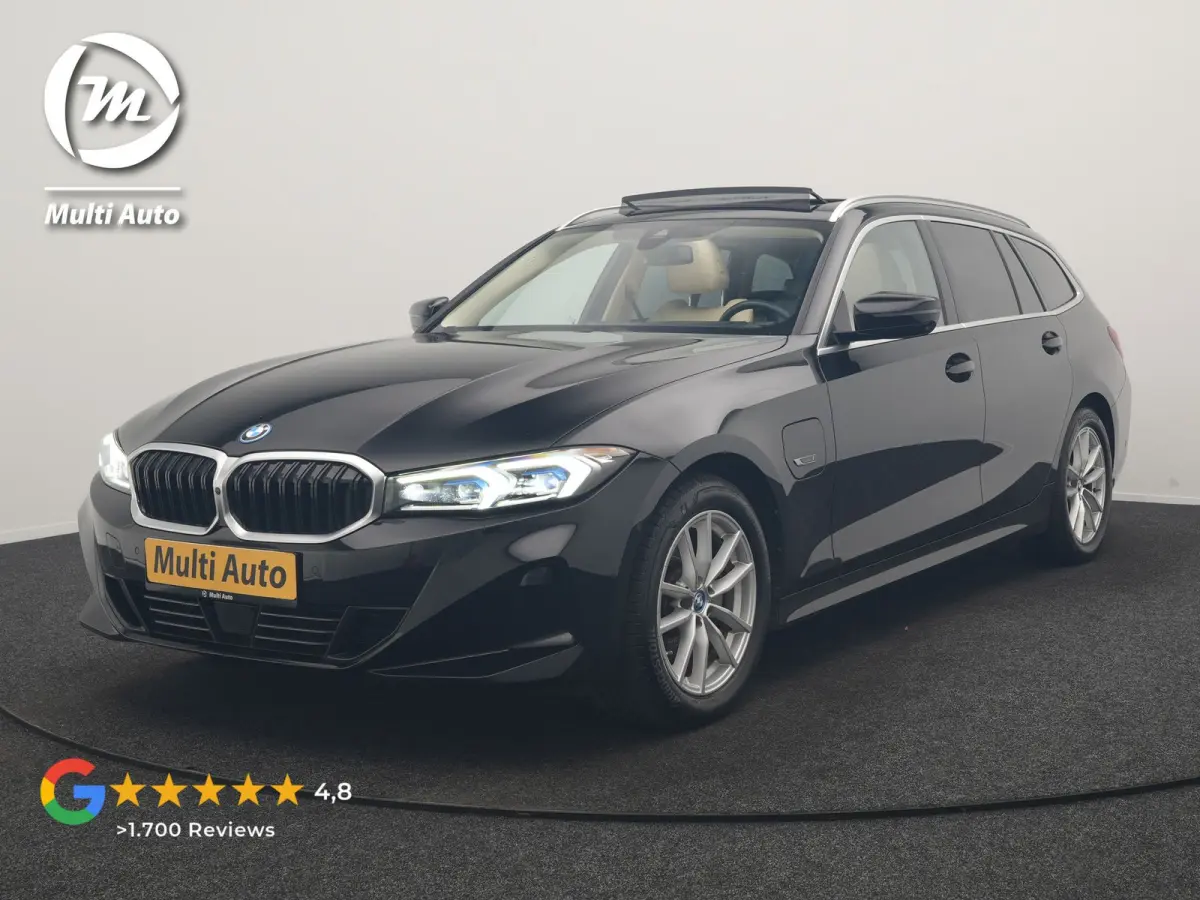 320e Luxury Line Facelift PHEV Dealer O.H. | Trekhaak Af Fabriek | Panodak | Head Up | Adaptive Cruise | 360 Camera | Lederen Sportstoelen Verwarmd | Sfeerverlichting | Apple Carplay | Keyle