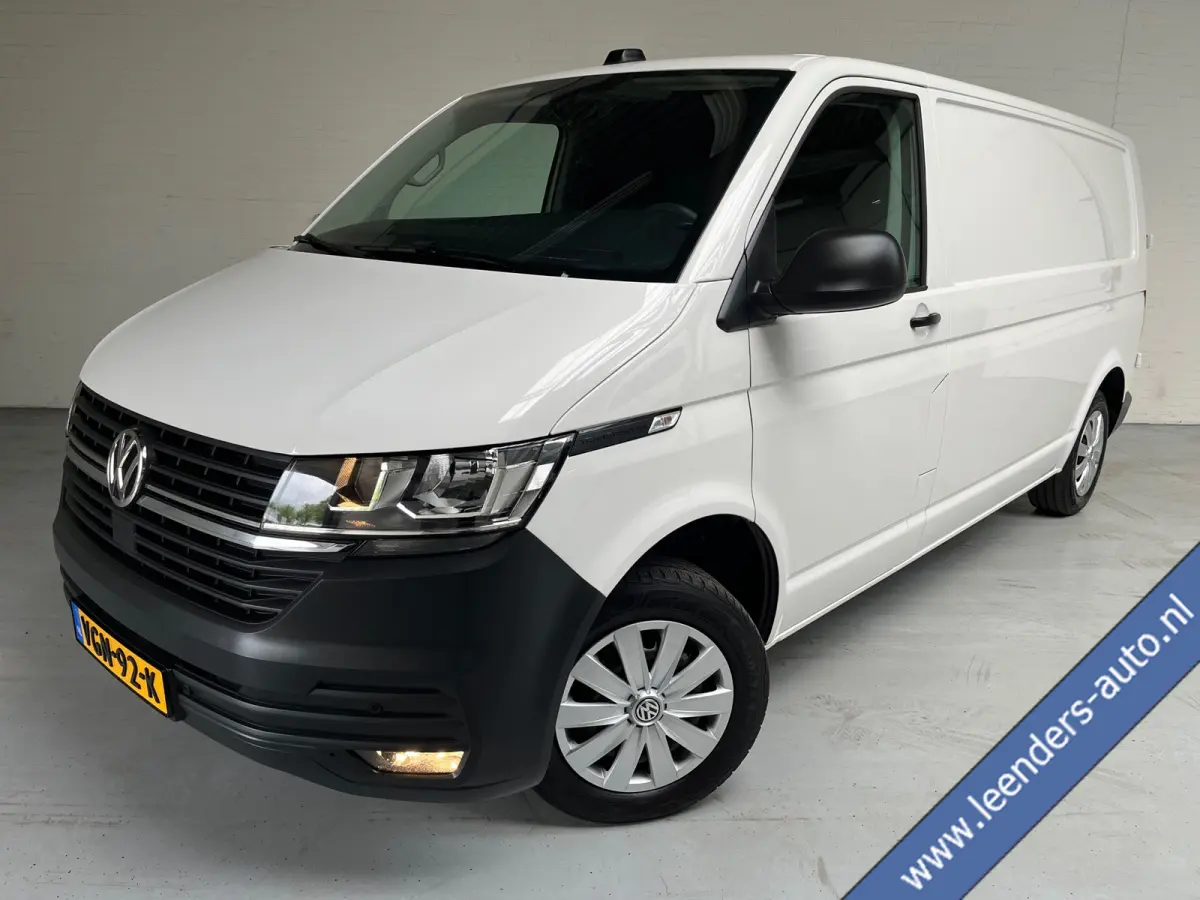 Automaat DSG Servicewagen 2.0 TDI 150pk L2H1 3Persoons Sortimo Inrichting, Airco, Navigatie, RIJKLAARPRIJS!