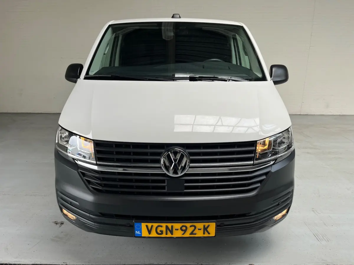 Automaat DSG Servicewagen 2.0 TDI 150pk L2H1 3Persoons Sortimo Inrichting, Airco, Navigatie, RIJKLAARPRIJS!