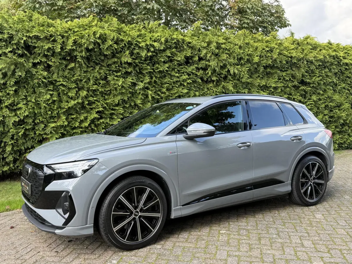 |77kWh|3xSLINE|Nardo Grey|Sonos|Modeljaar 2023