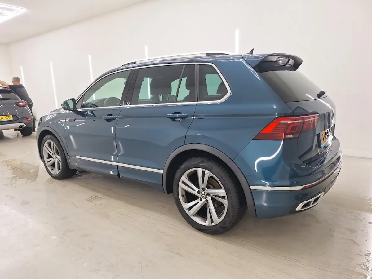 1.5 TSI 3X R-Line Business+Led+Navigatie+Camera+Assist/winter-Pakket = RIJKLAAR !!