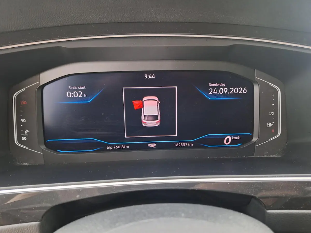 1.5 TSI 3X R-Line Business+Led+Navigatie+Camera+Assist/winter-Pakket = RIJKLAAR !!