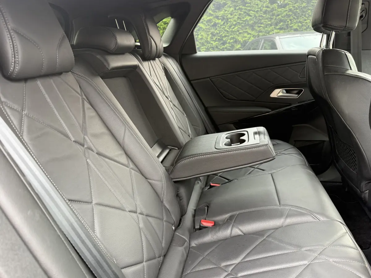 E-Tense Rivoli SOH 93% | PHEV 225pk | Camera | Navi & CarPlay | Leer