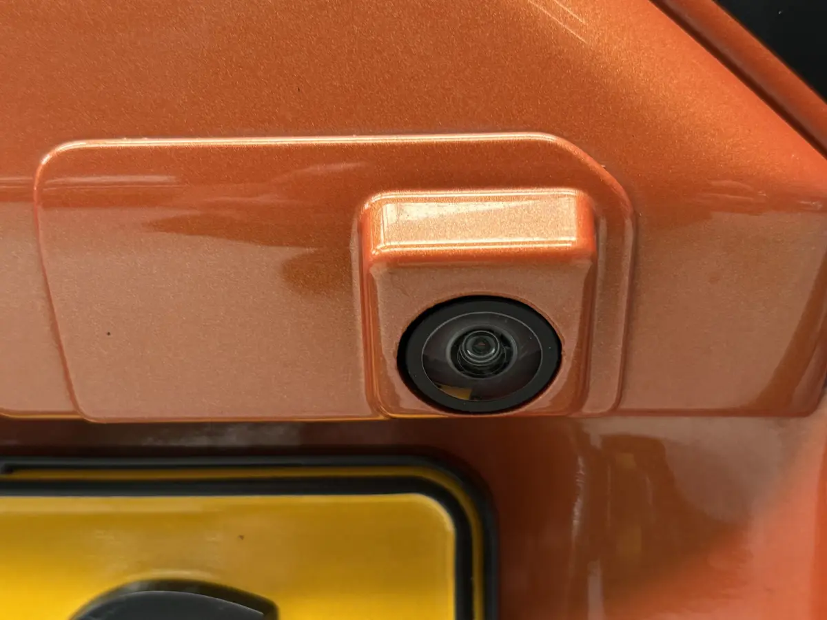 320 2.0 TDCI L1H1 Sport DC Camera, Cruise, PDC