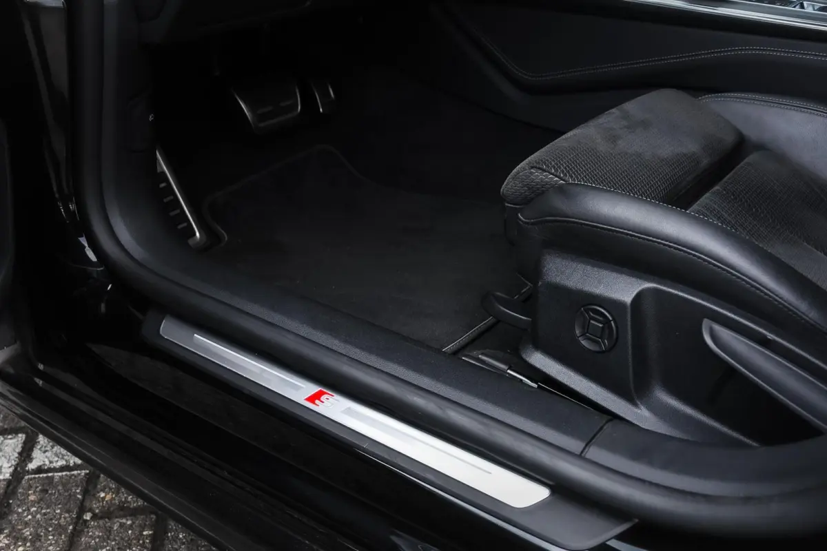 55 TFSI e quattro Competition