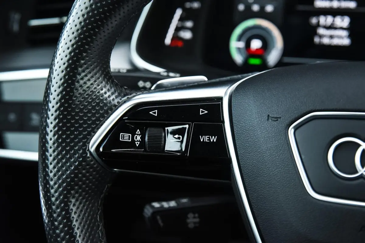 55 TFSI e quattro Competition