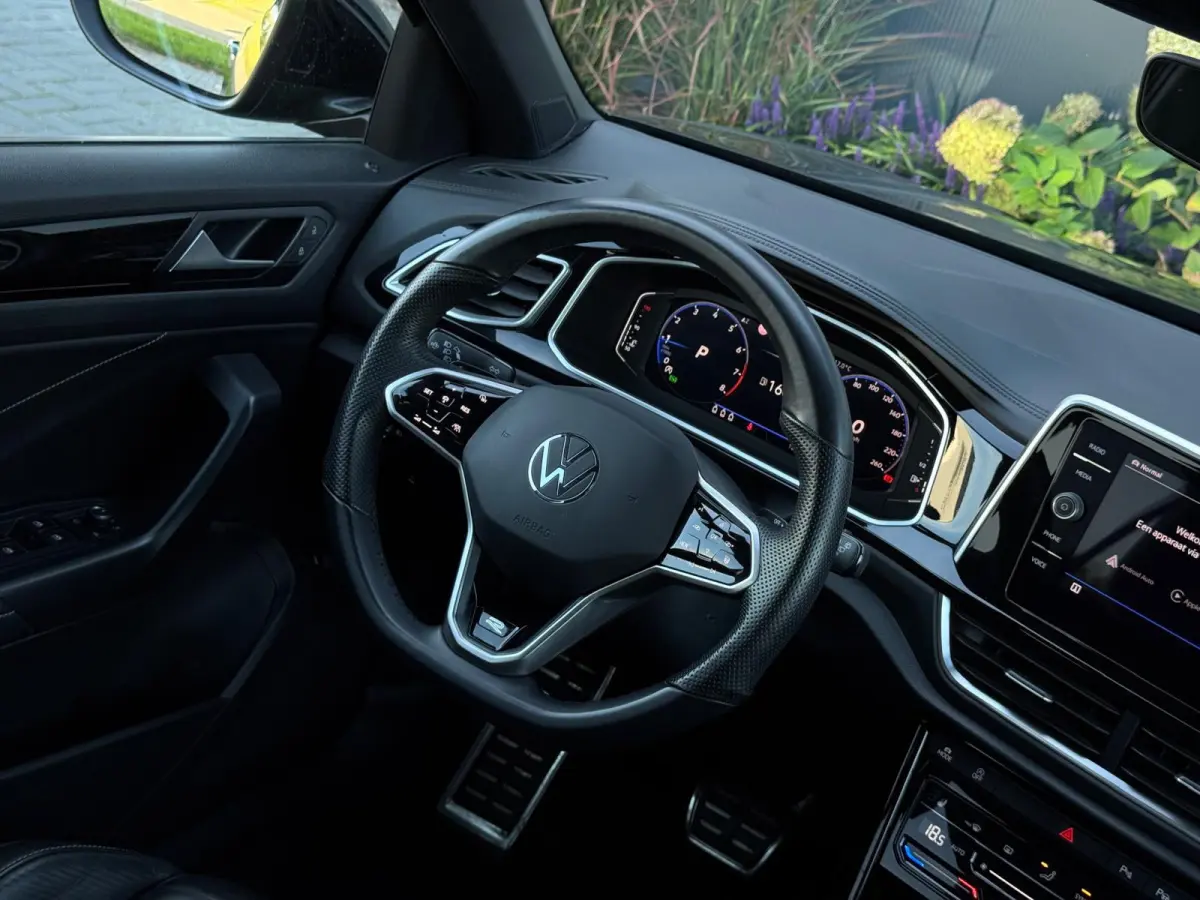1.5 TSI 3x R-Line FULL PANO|LEDER|CAMERA|ACC|ECC