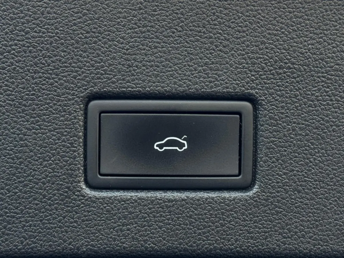 1.5 TSI 3x R-Line FULL PANO|LEDER|CAMERA|ACC|ECC
