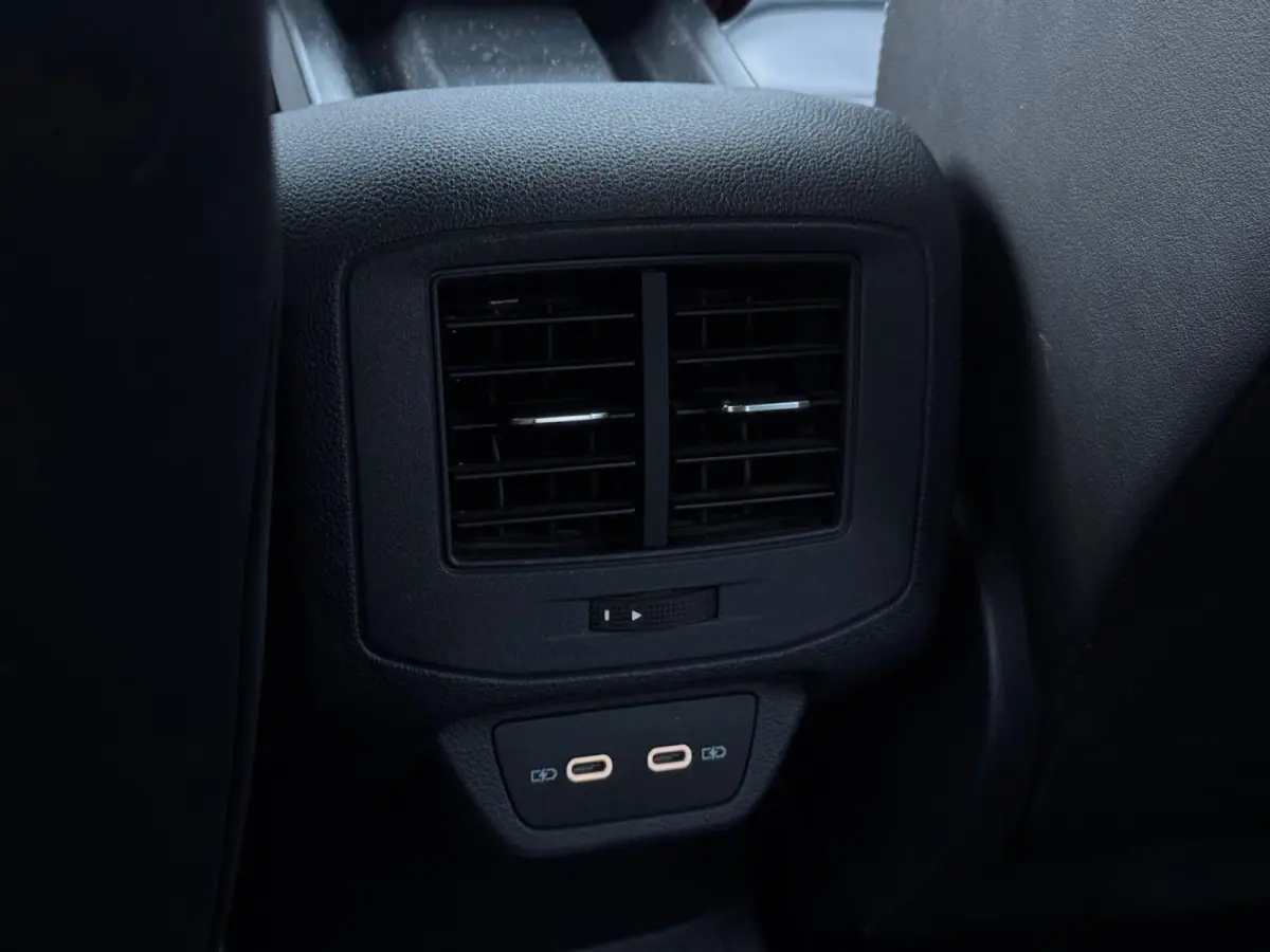 1.5 TSI 3x R-Line FULL PANO|LEDER|CAMERA|ACC|ECC