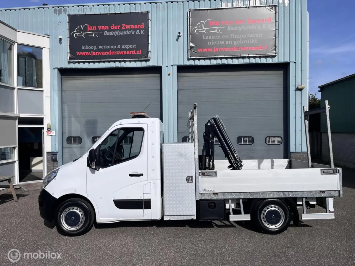 T35 2.3 DCI Open laadbak Pick up EURO 6