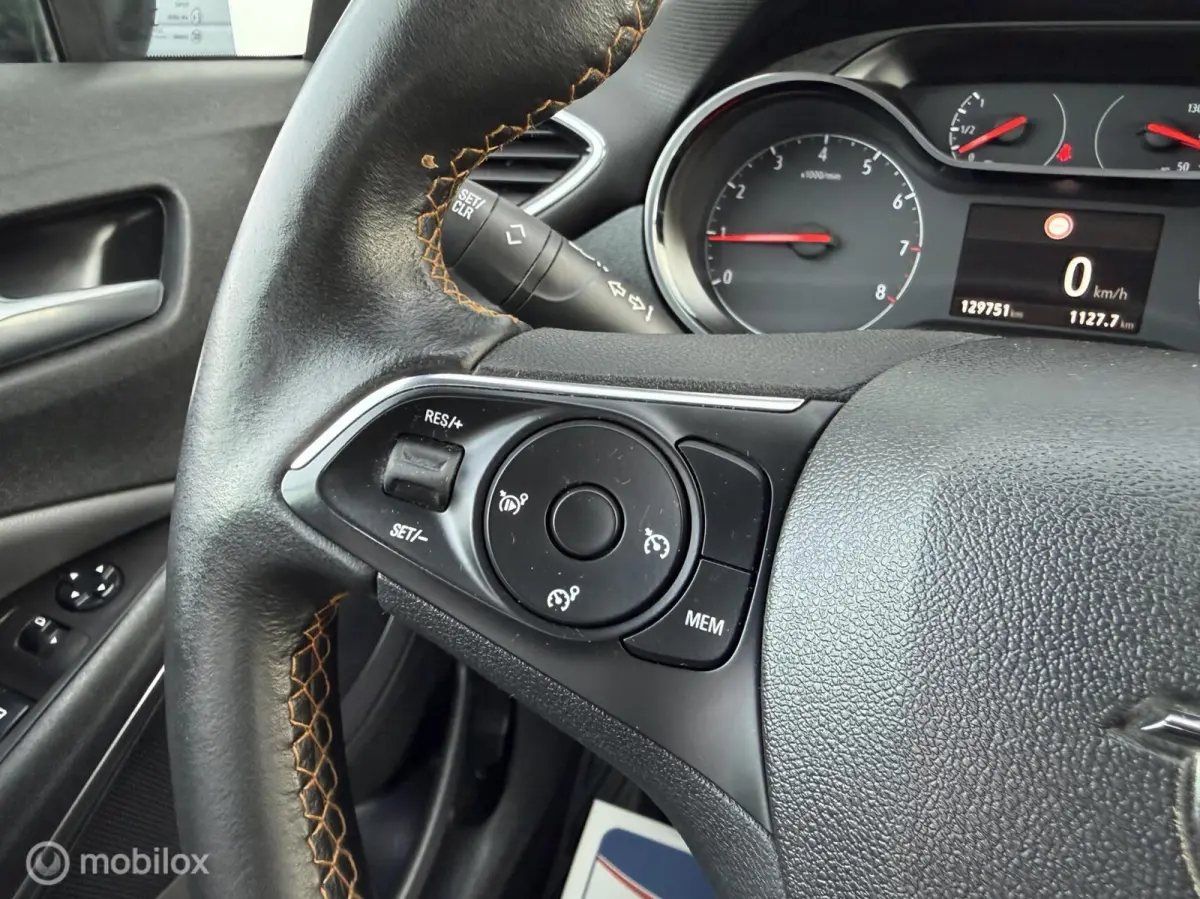 1.2 Turbo Innovation CarPlay Trekhk DAB pdc