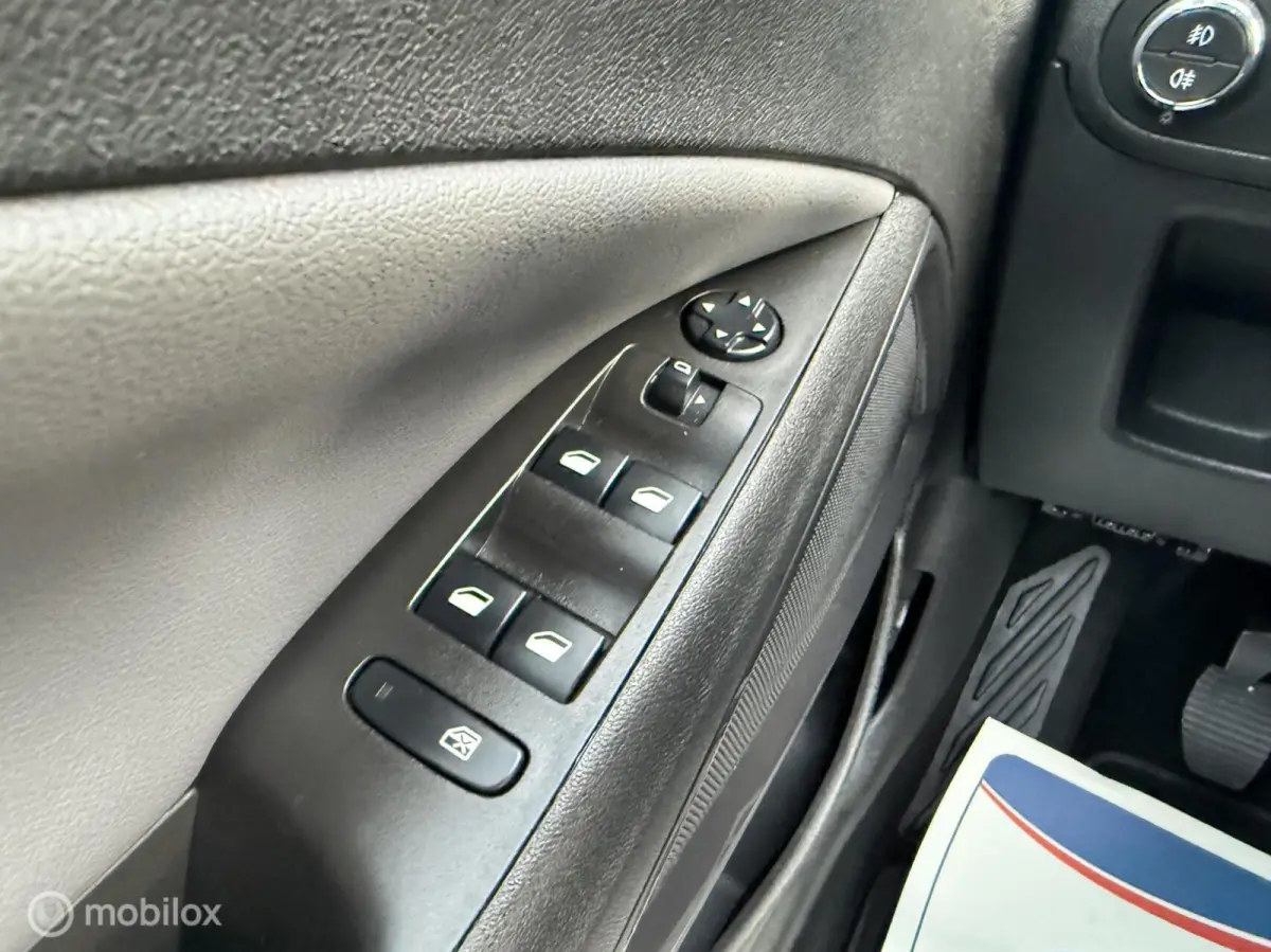 1.2 Turbo Innovation CarPlay Trekhk DAB pdc