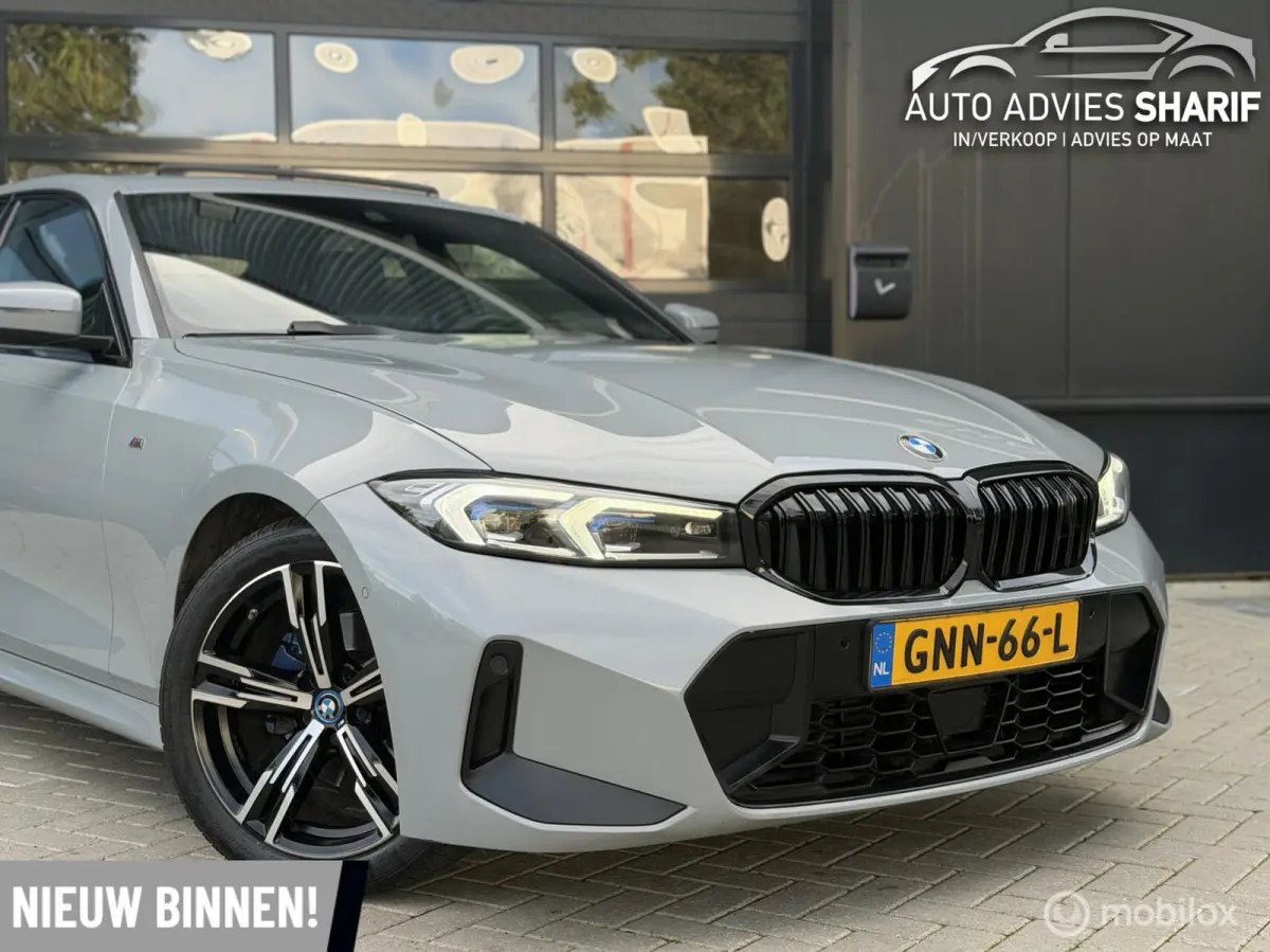 320D M-Sport|Camera|Laser|Schuifkanteldak|HeadUP