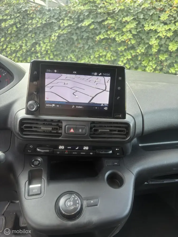 bestel 1.5 BlueHDI Premium